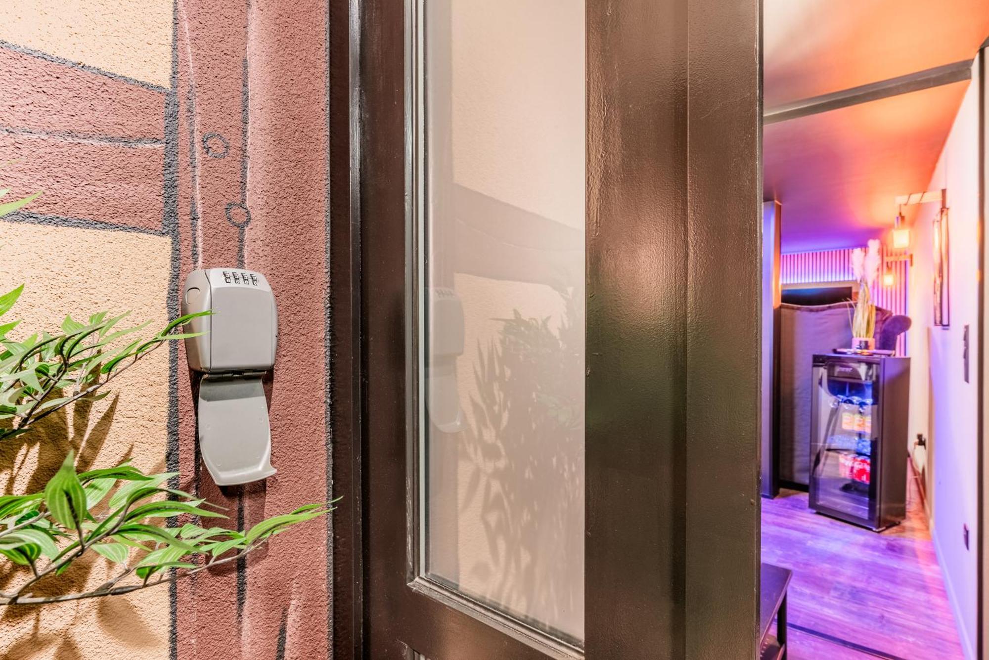 Love Room And Luxe Sous Les Colombages D'Alsace Drusenheim Экстерьер фото